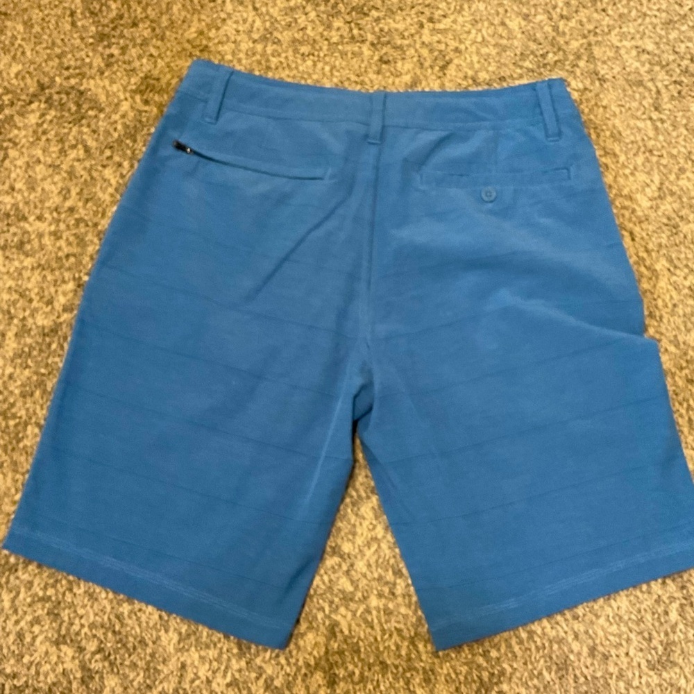 Hang Ten flat front short. Size 32 - Picture 2 of 5